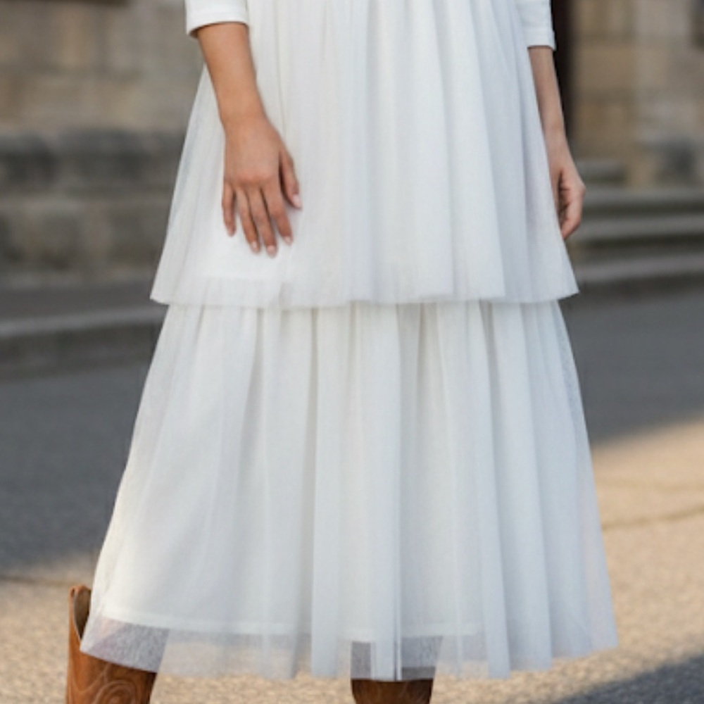 Dainty Jewells Christmas ABOVE THE CLOUDS-CREAM DRESS - Picture 3 of 10